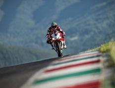 网球赛场焦点！日本队对阵法国队，球星闪耀，全场焦点无人能挡