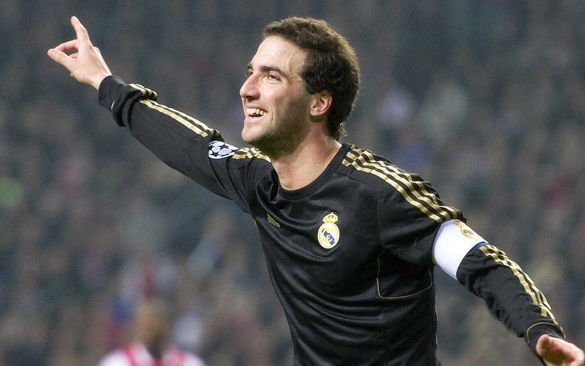 Ning在切尔西比赛中爆冷，大胜引发热议！